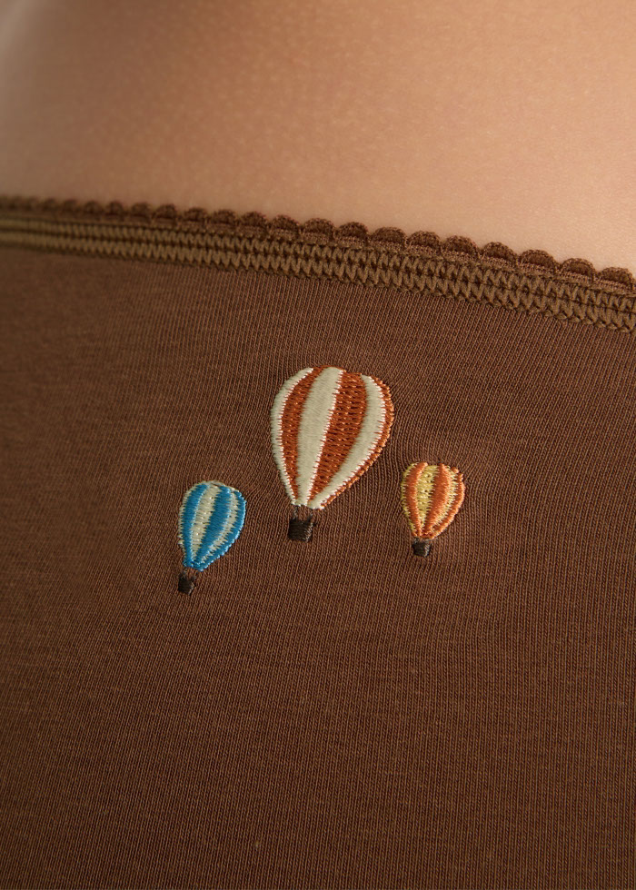 Travel memories．Mid Rise Cotton Picot Elastic Brief Panty（Hot Air Balloon Embroidery）