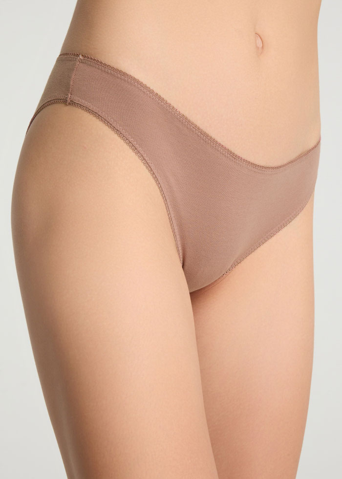 Travel memories．Low Rise Cotton High-cut Picot Elastic Brief Panty（Burlwood）