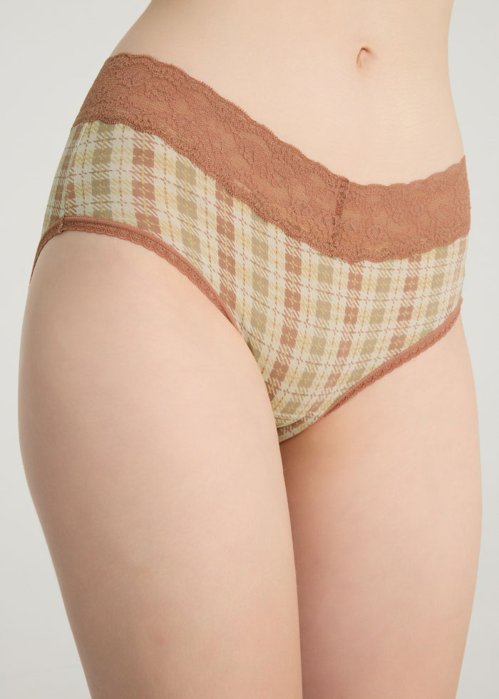 Journey．High Rise Cotton V Lace Waist Brief Panty（Tartan Check）