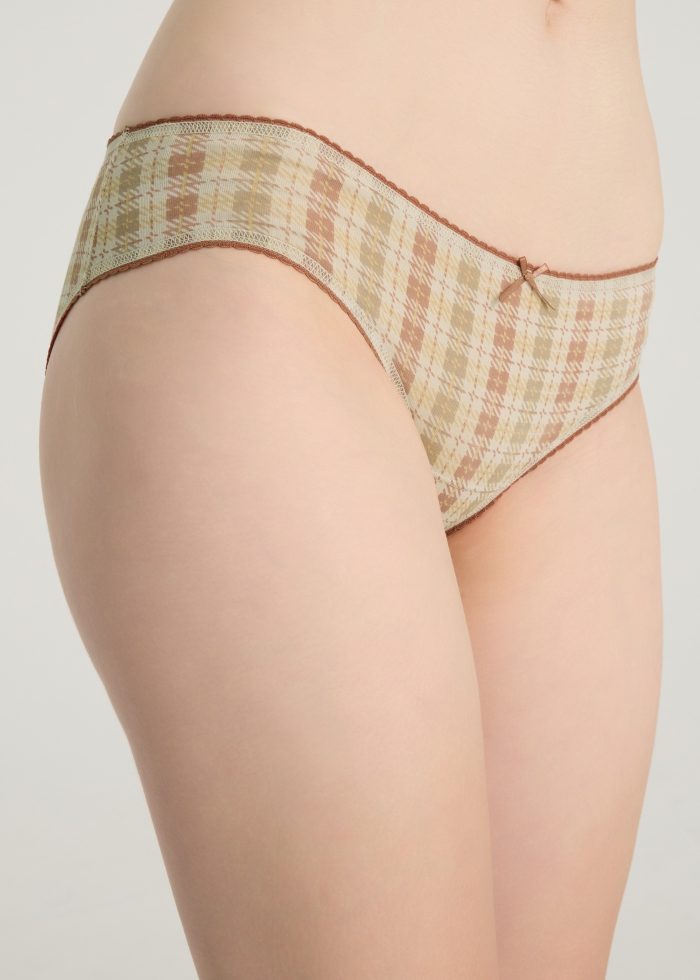 Travel memories．Low Rise Cotton Picot Elastic Brief Panty（Tartan Check）