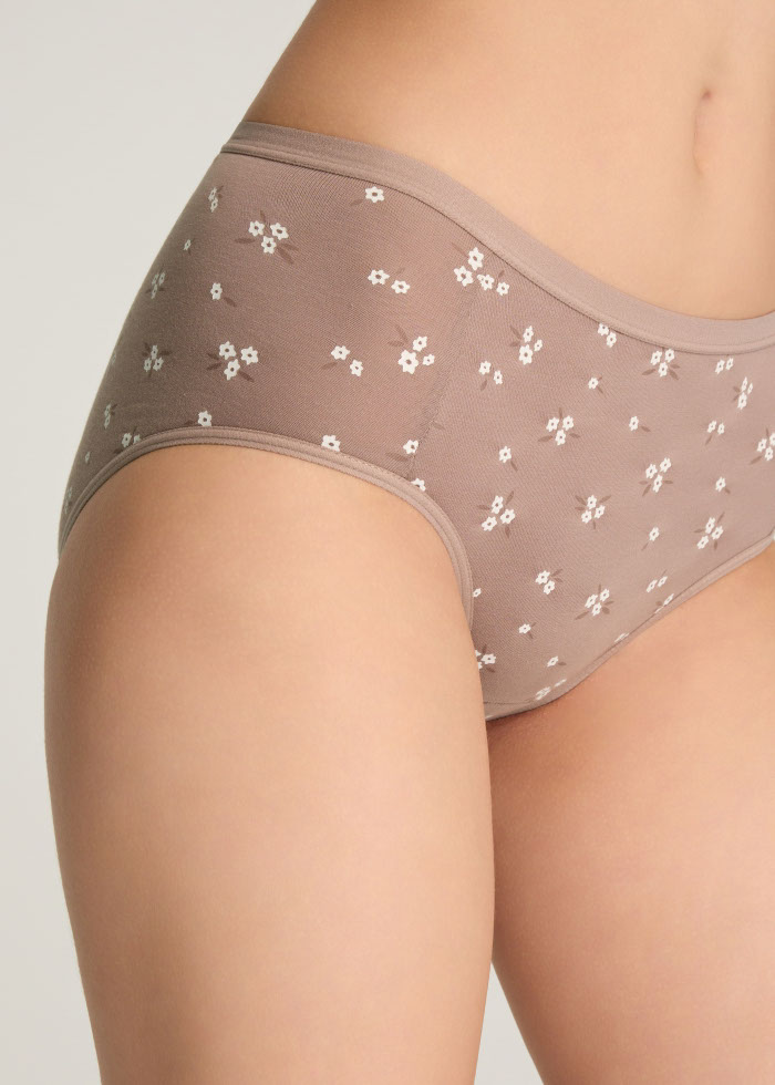 Daily Routine．High Rise Cotton Brief Panty（Flower Pattern）