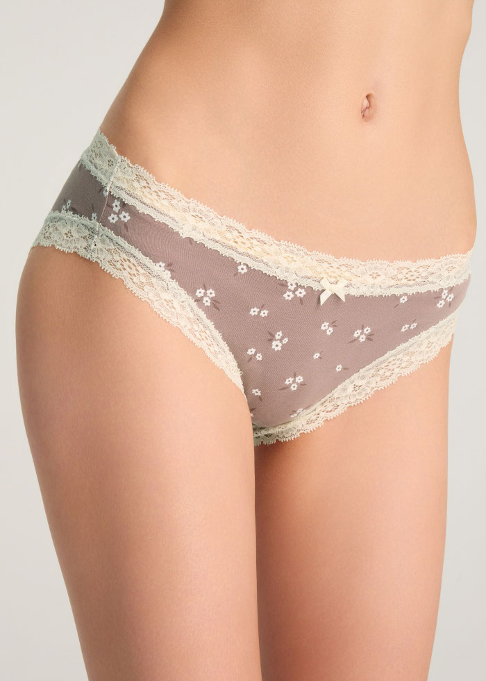 Daily Routine．Mid Rise Cotton Lace Trim Hipster Panty（Flower Pattern）