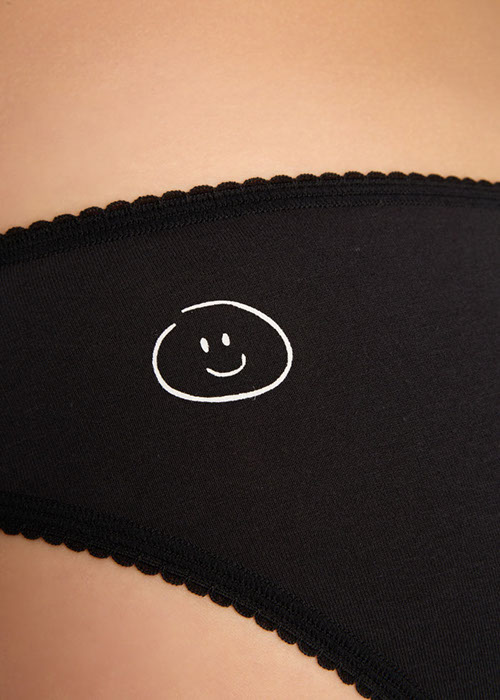 Every Day．Low Rise Cotton Picot Elastic Brief Panty（Black）