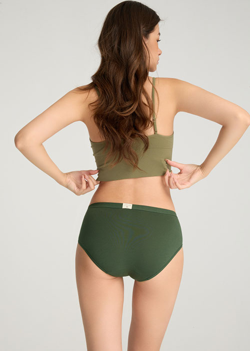 Every Day．Mid Rise Cotton Brief Panty（Greener Pastures）