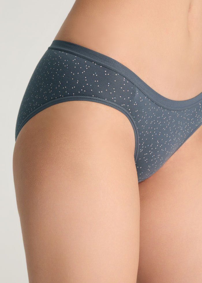 Every Day．Low Rise Cotton Brief Panty（Dotted Pattern）