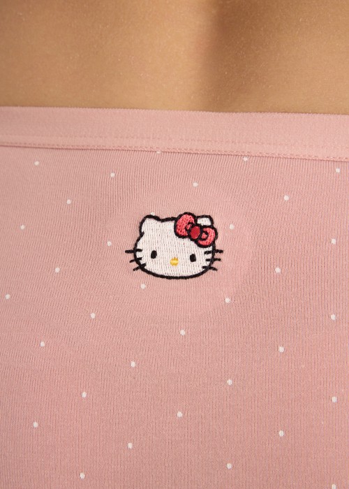 XXL Hello Kitty系列．緊帶高腰三角內褲（蜜桃粉點點-刺繡Kitty）