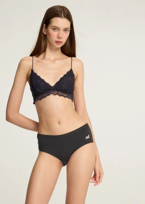 XXL 秋日呢喃．緊帶高腰三角內褲(霧霾藍-刺繡底線)