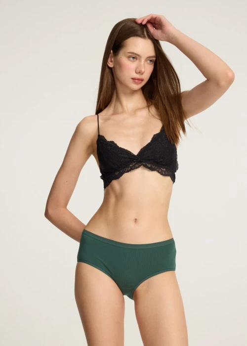 秋日呢喃．緊帶高腰三角內褲(霧霾藍-刺繡底線)