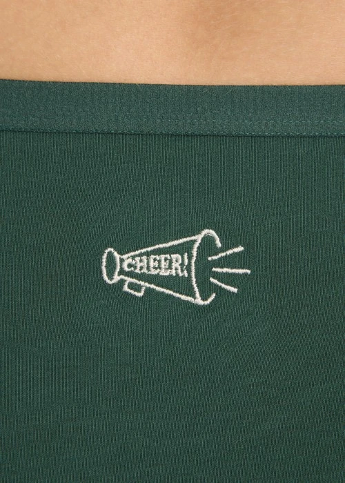 XXL 秋日呢喃．緊帶高腰三角內褲（松針綠-刺繡加油!）