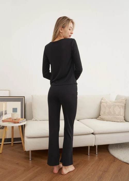 罩衫_秋日晴空．長袖縫釦開襟罩衫(深咖紫)