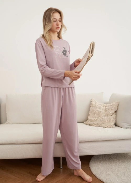 上衣_秋日晴空．落肩長袖居家罩杯睡衣(人魚粉紫-貓咪日)