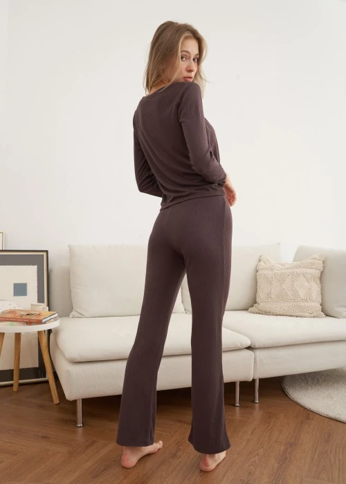 上衣_秋日晴空．蕾絲拼接肩帶罩杯睡衣(深咖紫)