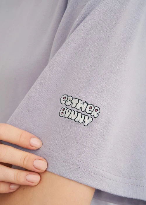 連身_艾絲樂小兔系列．五分袖圓領口袋睡衣(泡泡紫-加油)