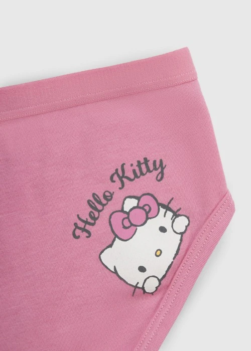 女童三入組_ Hello Kitty 系列．緊帶三角內褲(KITTY 悠閒假日)