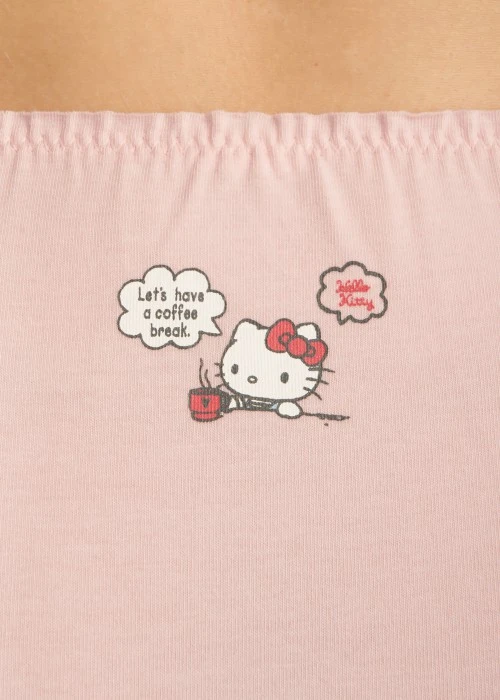 Hello Kitty 系列．花苞中腰三角內褲(熊熊粉-咖啡)