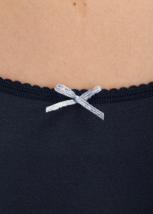 冬日氣息．花邊中腰三角內褲(花神紫-冰晶雪花)