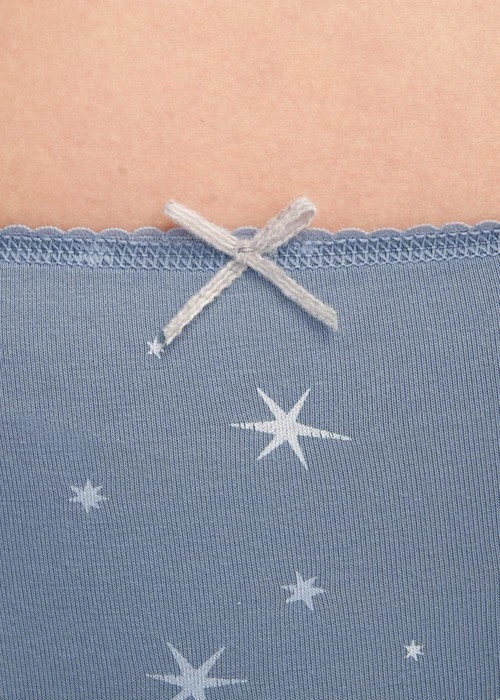 XXL Nordic．花邊高腰三角內褲(極光綠-刺繡小雪人)