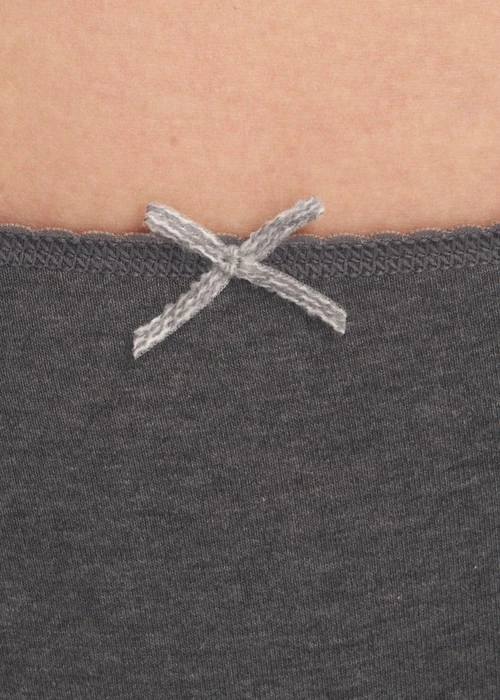 Nordic．花邊高腰三角內褲(極光綠-刺繡小雪人)