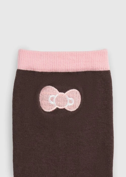 Hello Kitty系列．刺繡中筒襪(摩卡棕-Kitty蝴蝶結)