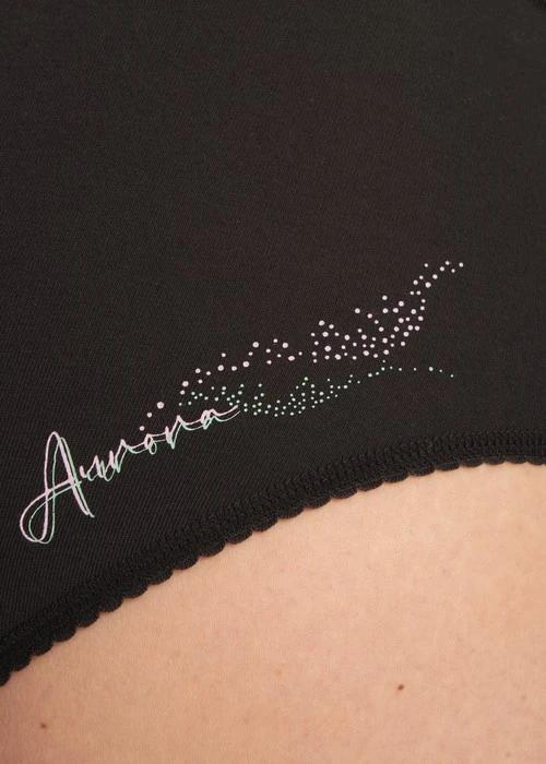 Nordic．花邊高腰三角內褲（黑-極光）