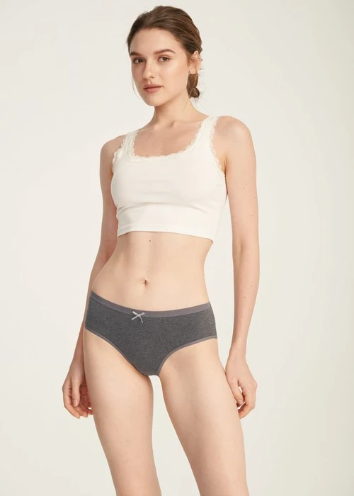 抗菌系列．交叉美臀中腰三角內褲（深麻灰-針織蝴蝶結）