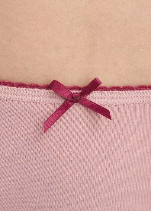 心願．花邊低腰三角內褲(黑栗紫-柿柿如意)