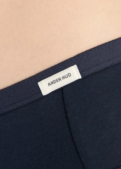 經典純色．中腰生理褲(釉瓷藍)