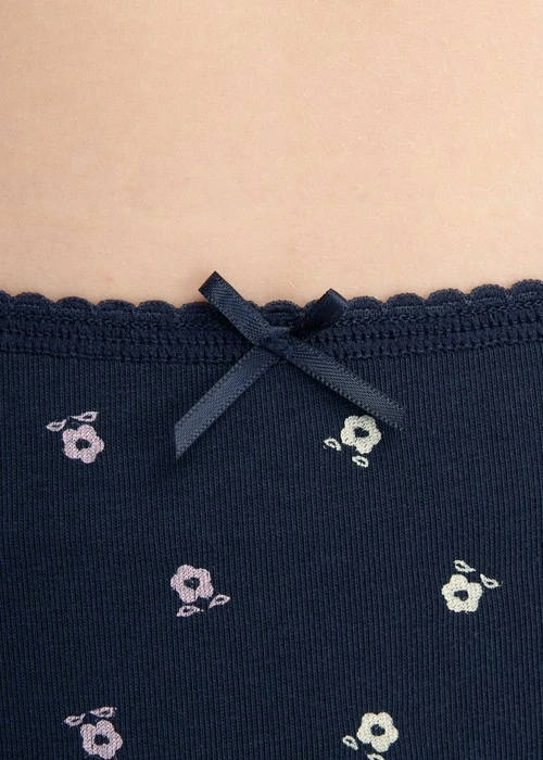 XXL 花開好運．花邊高腰三角內褲（釉瓷藍-小福花雨）