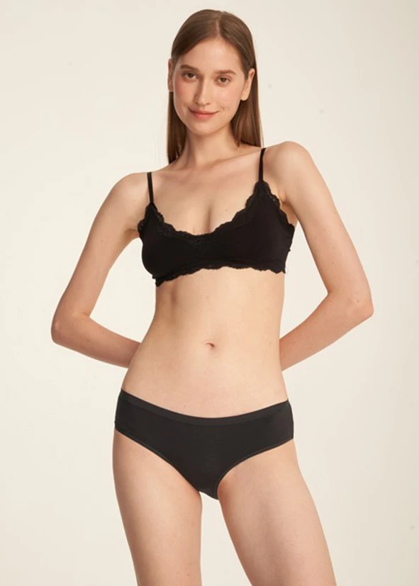 Winter Breath．Mid Rise Cotton Brief Panty(Total Eclipse)