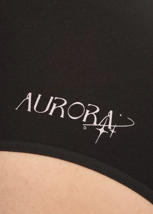 Nordic．緊帶高腰三角內褲（黑-歐洛拉）