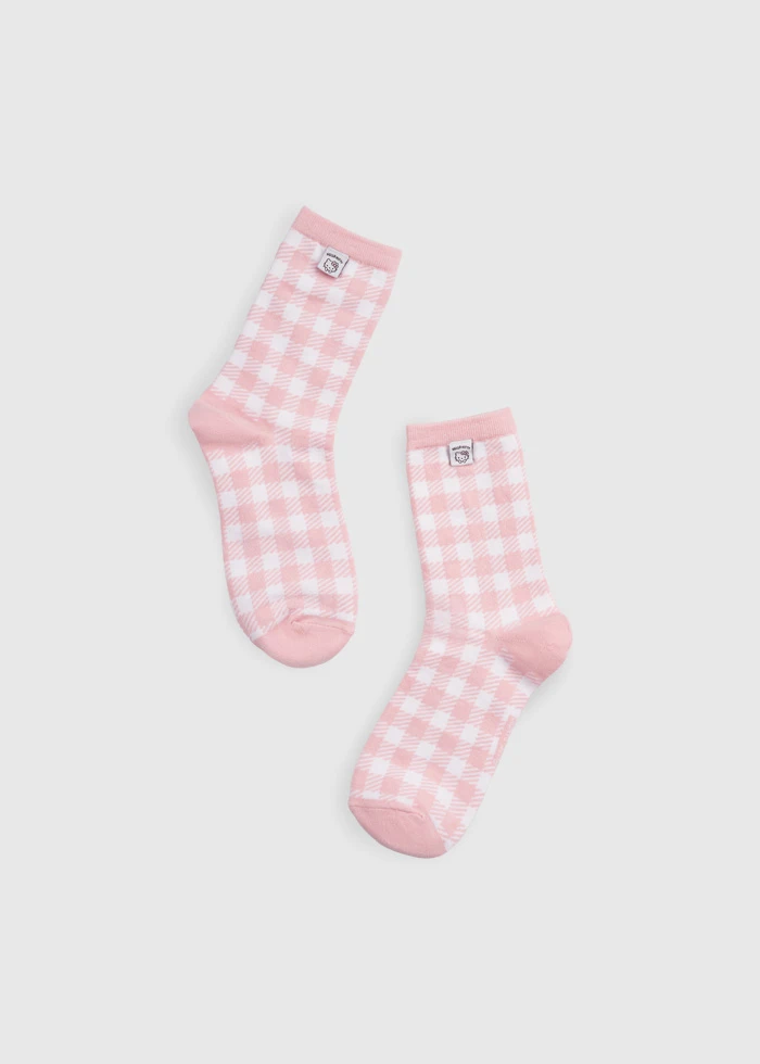 Hello Kitty系列．緹花中筒襪(白-粉格Kitty牛奶夾標)