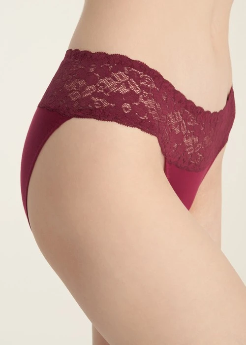 XXL 抗菌系列．抓皺蕾絲中腰三角內褲（好運紅）
