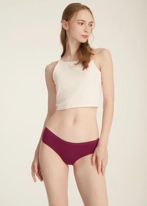 Hygiene Series．Mid Rise Cotton Brief Panty(Blessing Red)