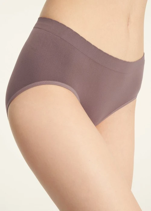 無縫抗菌系列．高腰三角無縫內褲（香料紫）