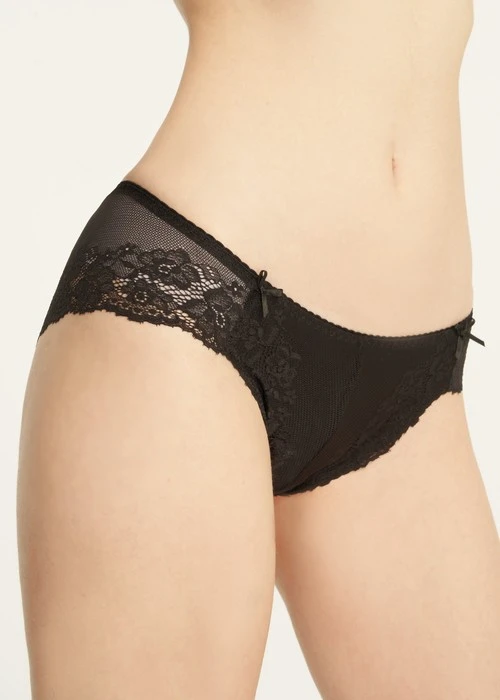 經典純色．訂製高衩中腰三角內褲（黑）