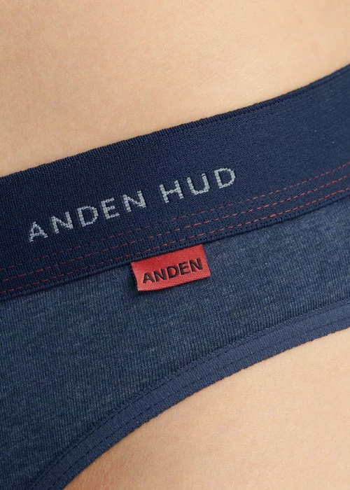 Lover's Whisper．寬版緊帶高衩高腰三角內褲（深麻藍-提花AH緊帶）