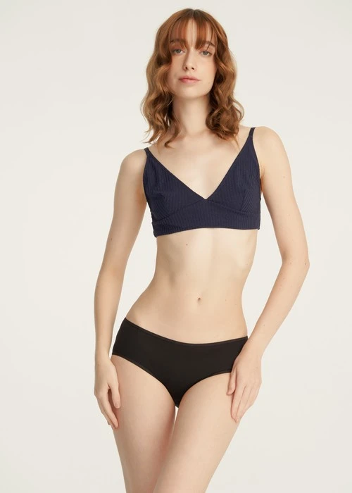 Rosé Heart．細邊中腰三角內褲(蜜膚粉-甜心)