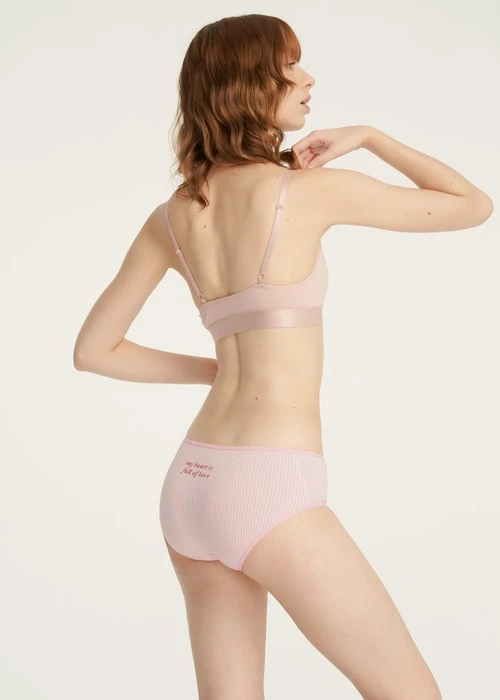 Rosé Heart．細邊中腰三角內褲（粉條紋-充滿愛）