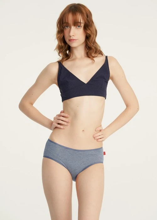 Rosé Heart．細邊中腰三角內褲（灰麻藍條-愛心夾標）