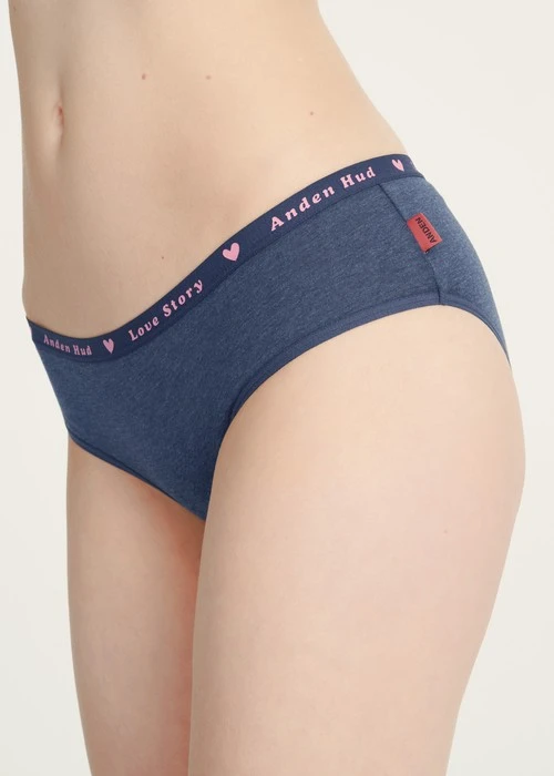 Rosé Heart．緊帶中腰三角內褲（深麻藍-愛心夾標）
