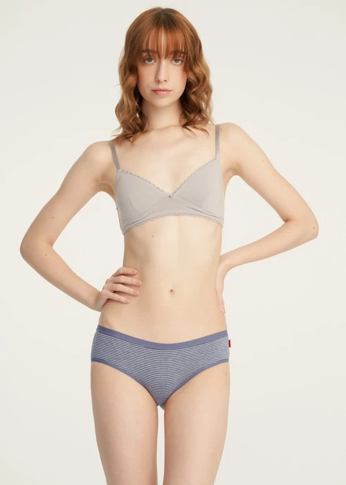 Rosé Heart．緊帶中腰三角內褲(蜜膚粉-大麥町)