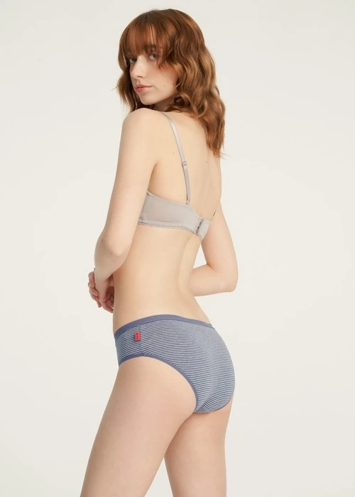 Rosé Heart．緊帶中腰三角內褲(蜜膚粉-大麥町)