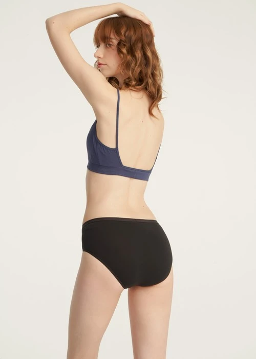 經典純色．中腰三角內褲(藕紫)