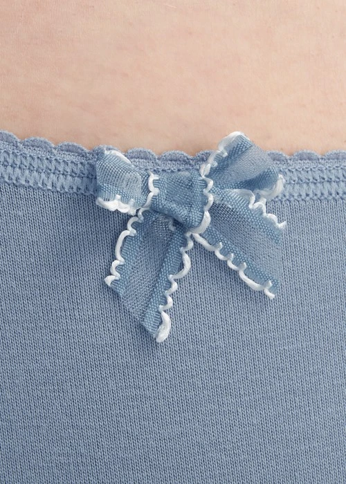 Lover's Whisper．花邊高腰三角內褲(復古單寧藍-蛋糕)