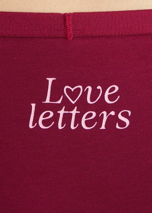 XXL 抗菌系列．超高腰三角內褲（熱戀紅-情書）