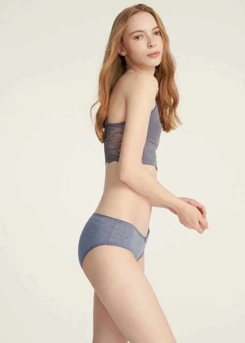 Rosé Heart．花邊中腰三角內褲(藕紫-草寫出眾)