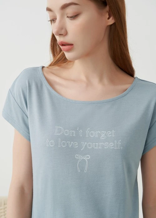 連身_Soft Clouds．蕾絲拼接居家短袖睡衣(沁水藍-愛自己)