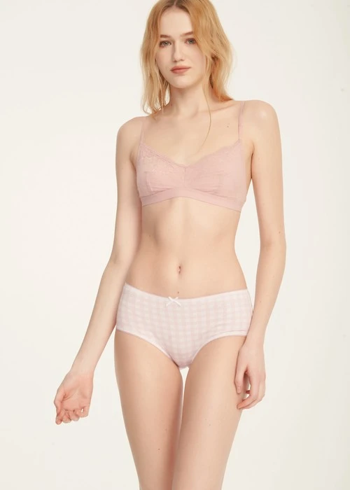 大人未滿．花邊高腰三角內褲(罌栗粉-不要打給我)