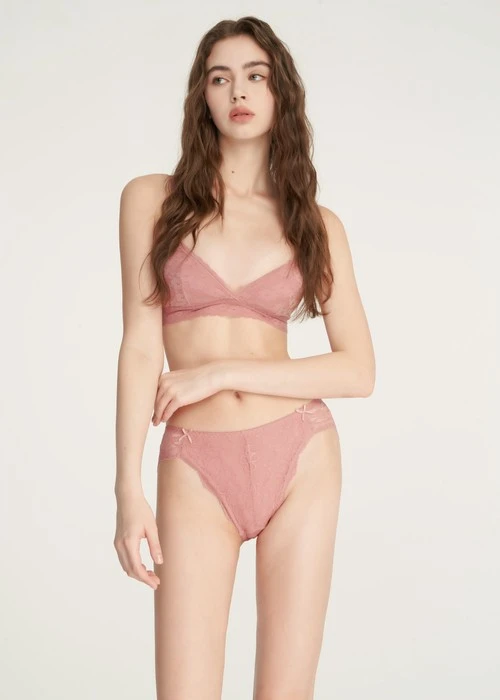 經典純色．訂製高衩中腰三角內褲（豆紅）