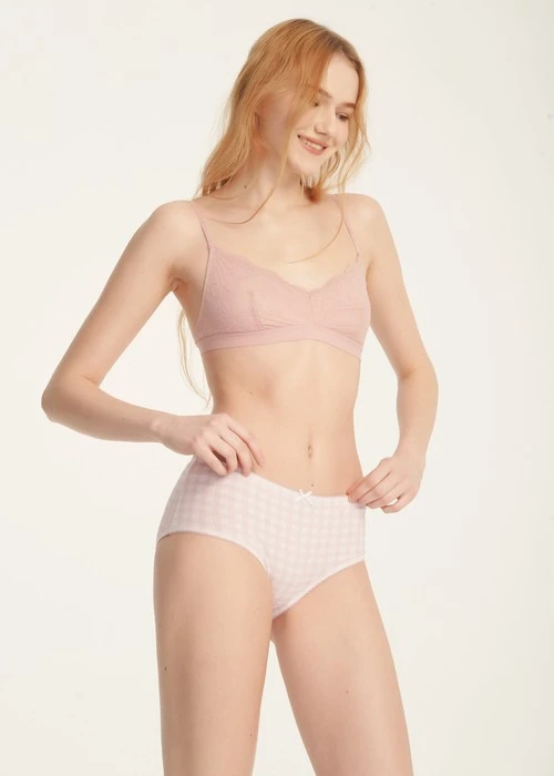 大人未滿．花邊高腰三角內褲(罌栗粉-不要打給我)